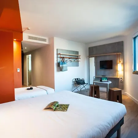 Ibis Budget Chateau-thierry Hotell 2*